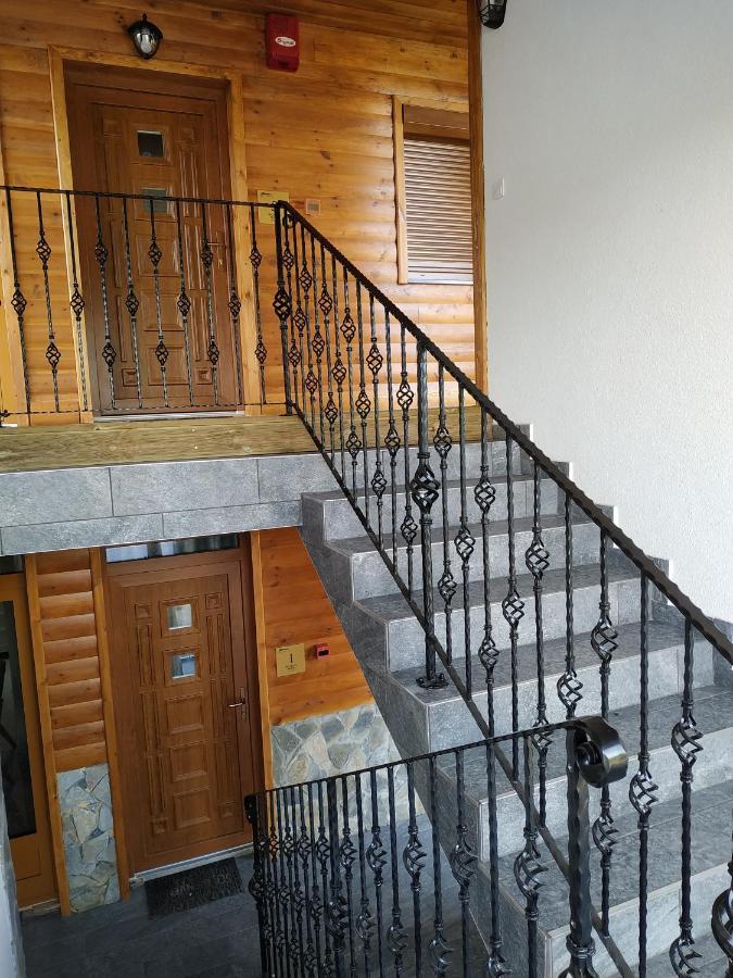 Tisza Panzió és Apartman Tiszaújváros Esterno foto
